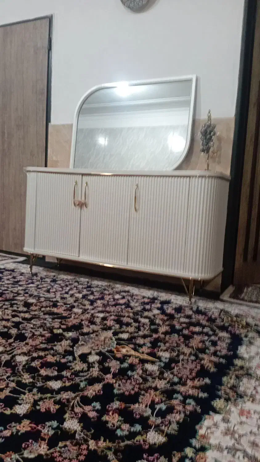 آینه کنسول|بوفه، ویترین، کنسول|مریوان, |دیوار