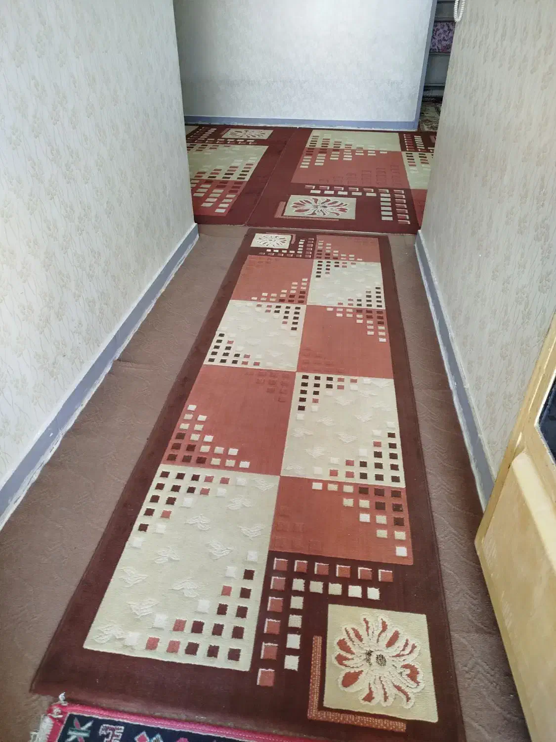 فرش موکتی|فرش|کارون, |دیوار