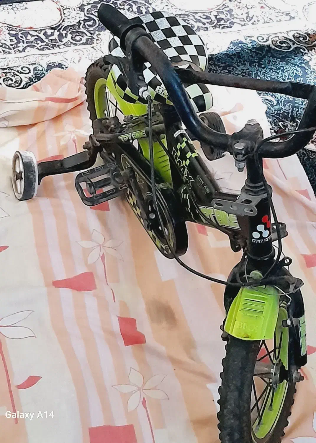 دوچرخه بچگانه|دوچرخه، اسکیت، اسکوتر|رشت, نیروی دریایی|دیوار