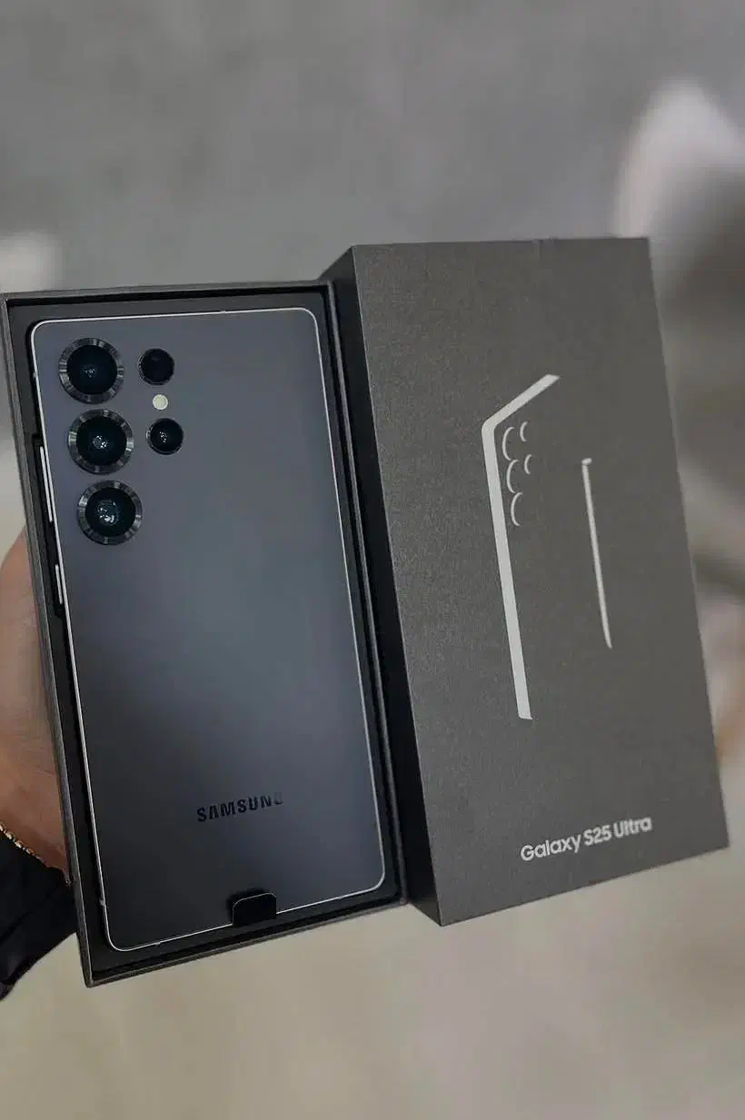 گوشی سامسونگ s25 ultra 256gig رم ۱۲ نقد و اقساط|موبایل|شیراز, فخرآباد (دروازه کازرون)|دیوار