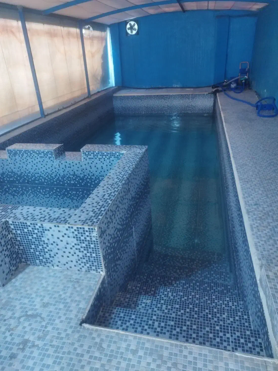 ویلای استخردار به صورت روزانه|اجارهٔ کوتاه‌مدت ویلا و باغ|مبارکه, |دیوار