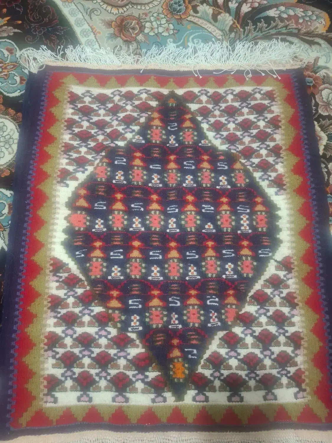 گلیمچه|گلیم، جاجیم، گبه|بیجار, |دیوار