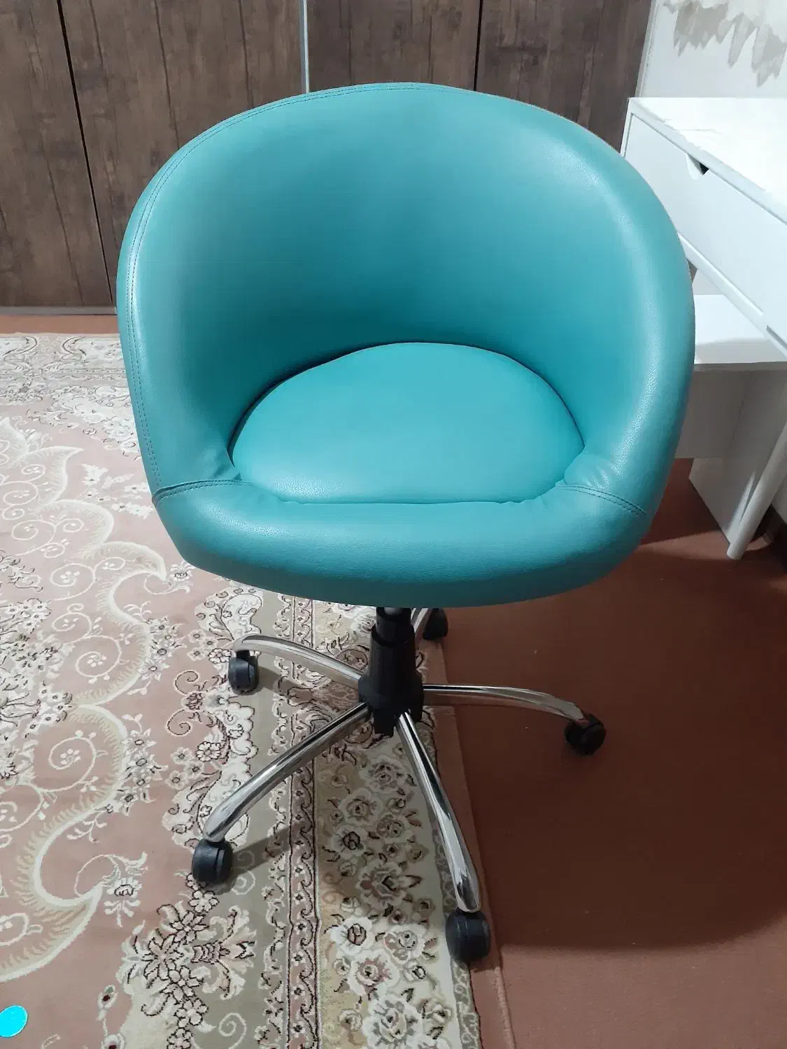 صندلی چرخ دار جکی|صندلی و نیمکت|الیگودرز, |دیوار