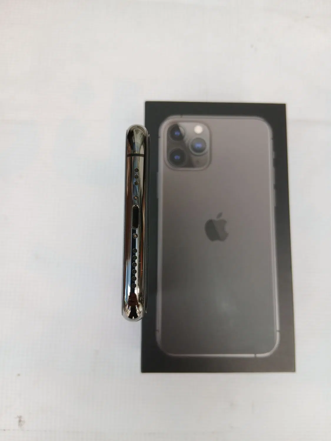 گوشی iphone 11pro|موبایل|تهران, قلهک|دیوار