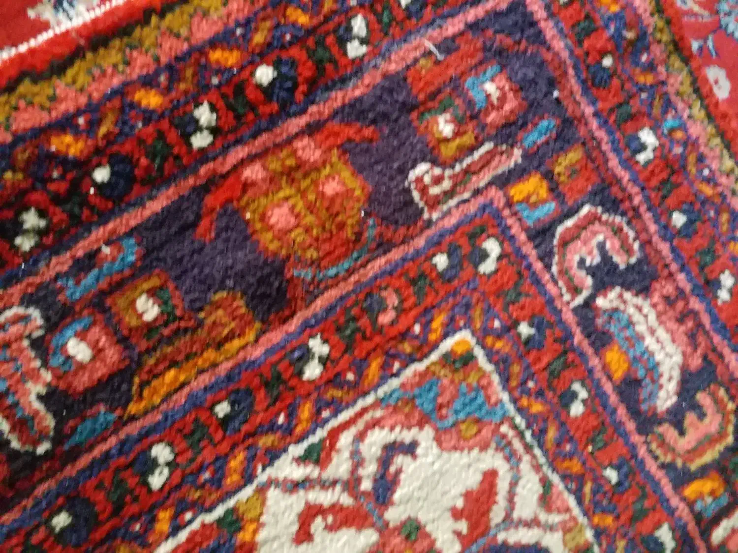 فرش دست بافت|فرش|کرمانشاه, |دیوار