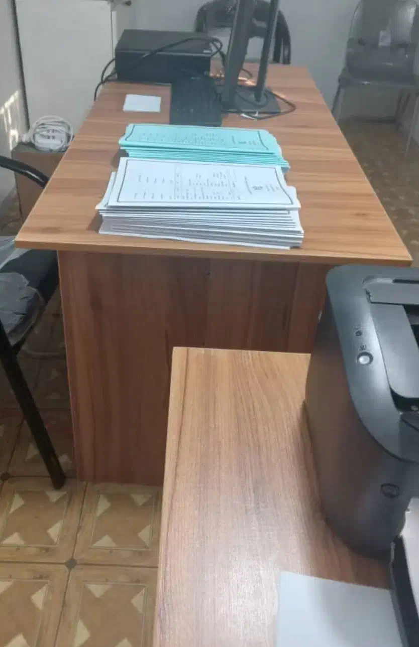 فروش میز تحریر و صندلی|میز تحریر و کامپیوتر|بندرعباس, |دیوار