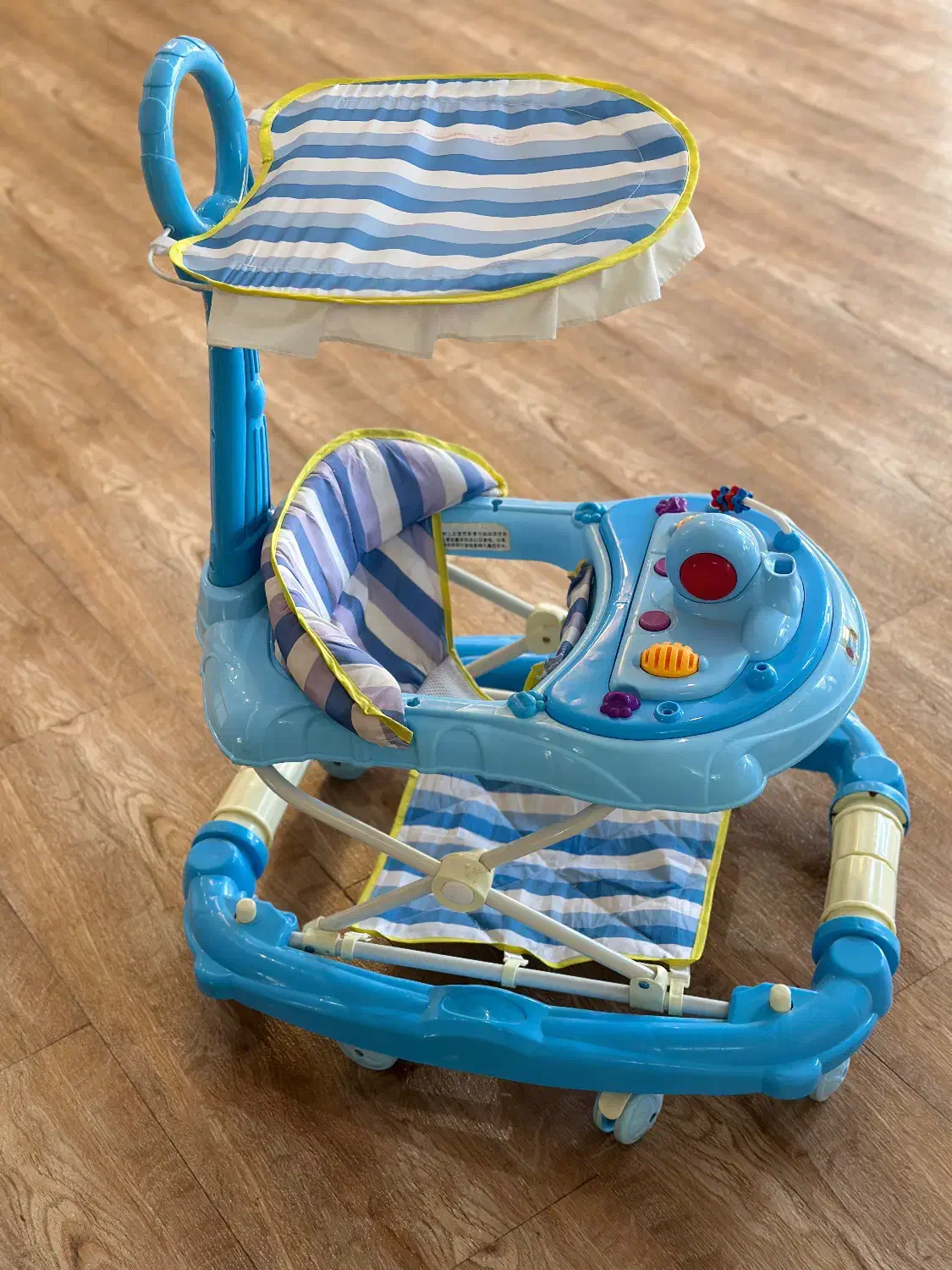 روروک|اسباب و اثاث بچه|آشخانه, |دیوار