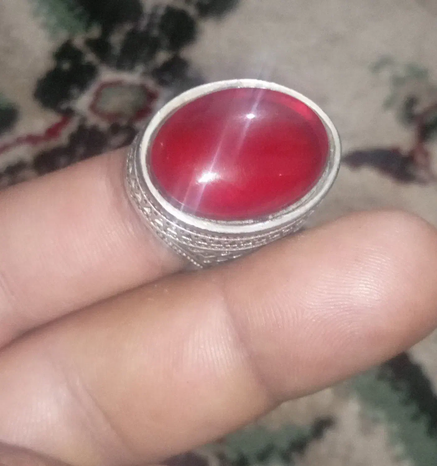 یک عدد|جواهرات|بم, |دیوار