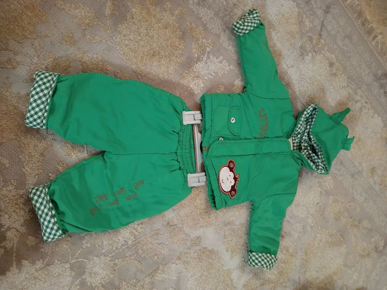 ست کاپشن شلوار مناسب تا یکسال در حدنو|کفش و لباس بچه|تهران, انبار نفت|دیوار