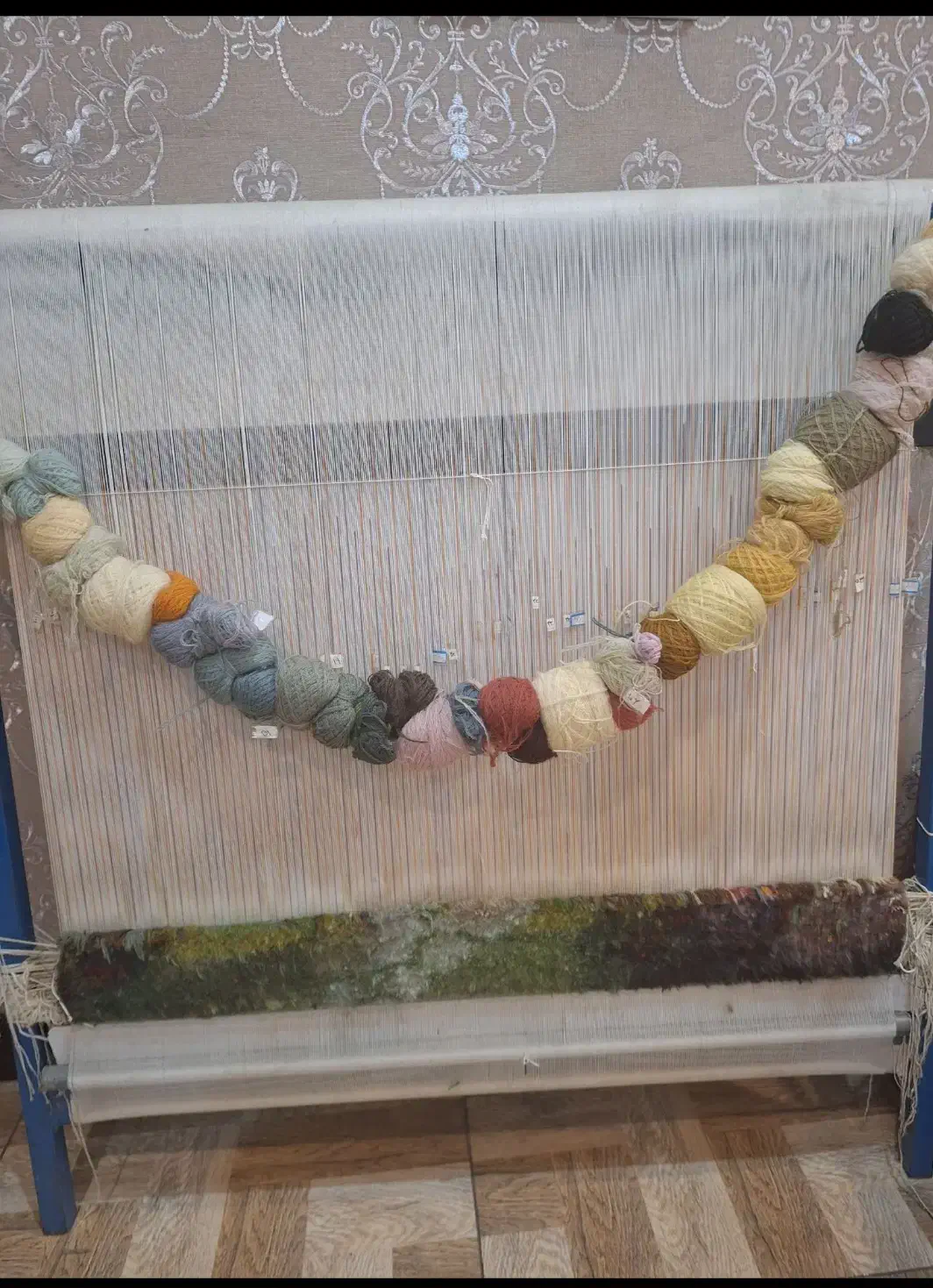 دار قالی با نخ دارقالی|فرش|تهران, هفت چنار|دیوار