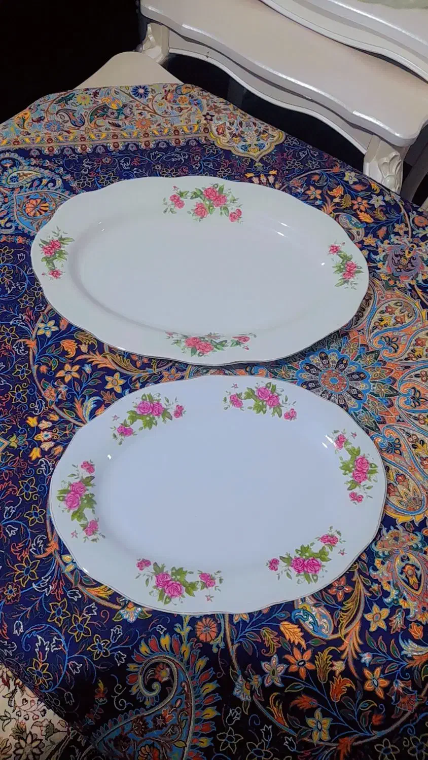 ظرف های چینی گل سرخی|ظروف سرو و پذیرایی|دابودشت, |دیوار