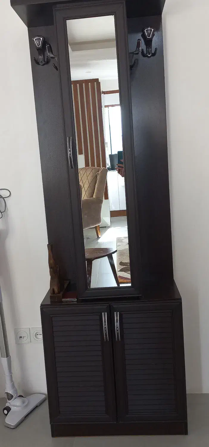 جاکفشی|جاکفشی، کمد، دراور|تنکابن, |دیوار