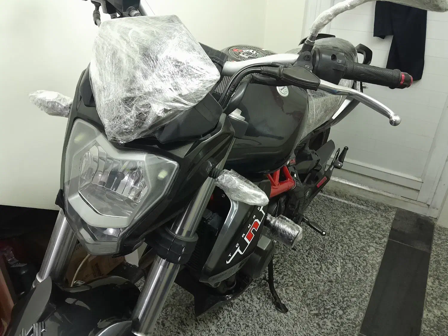 بنلی|موتورسیکلت|تهران, حکیمیه|دیوار