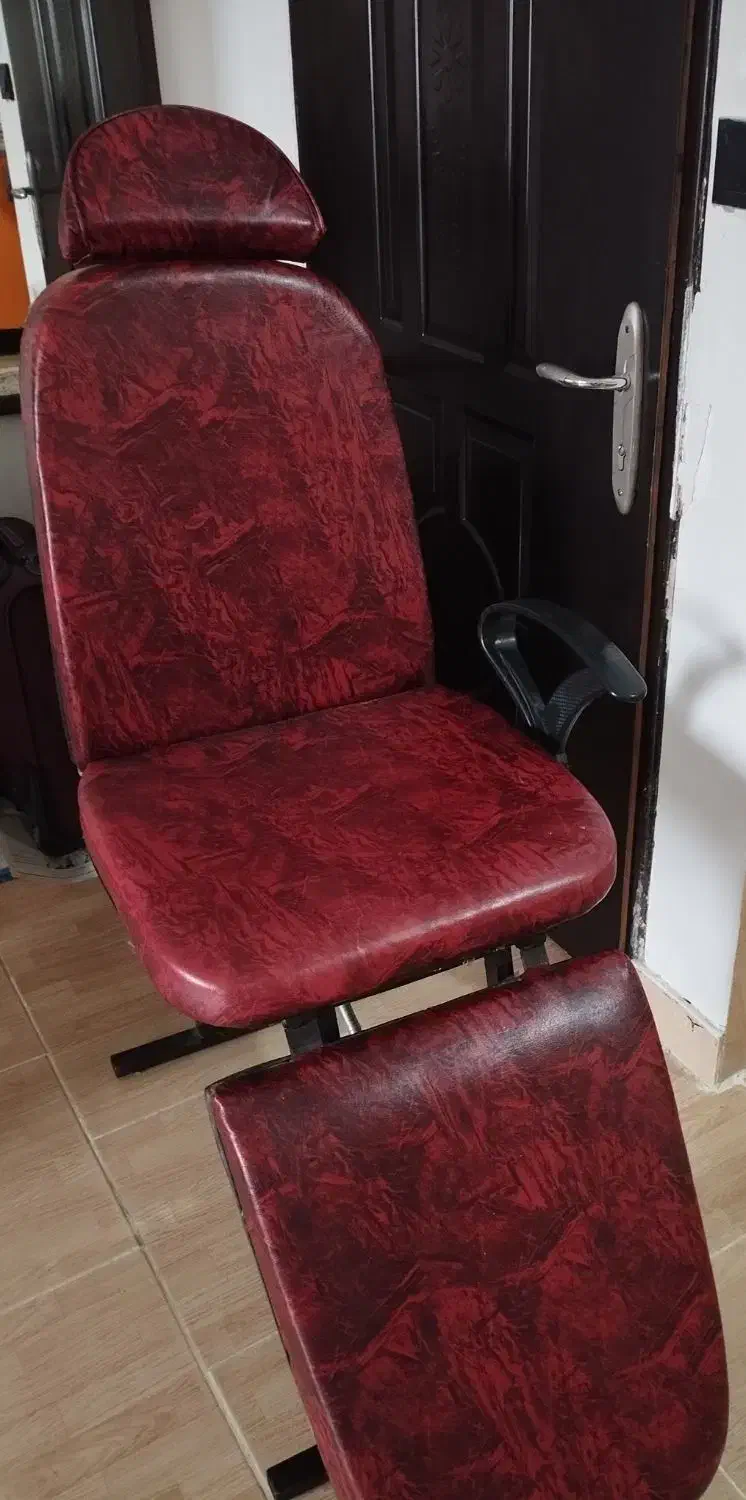 صندلی آرایشگاه تخت شو|آرایشگاه و سالن‌های زیبایی|رشت, خمیران زاهدان|دیوار