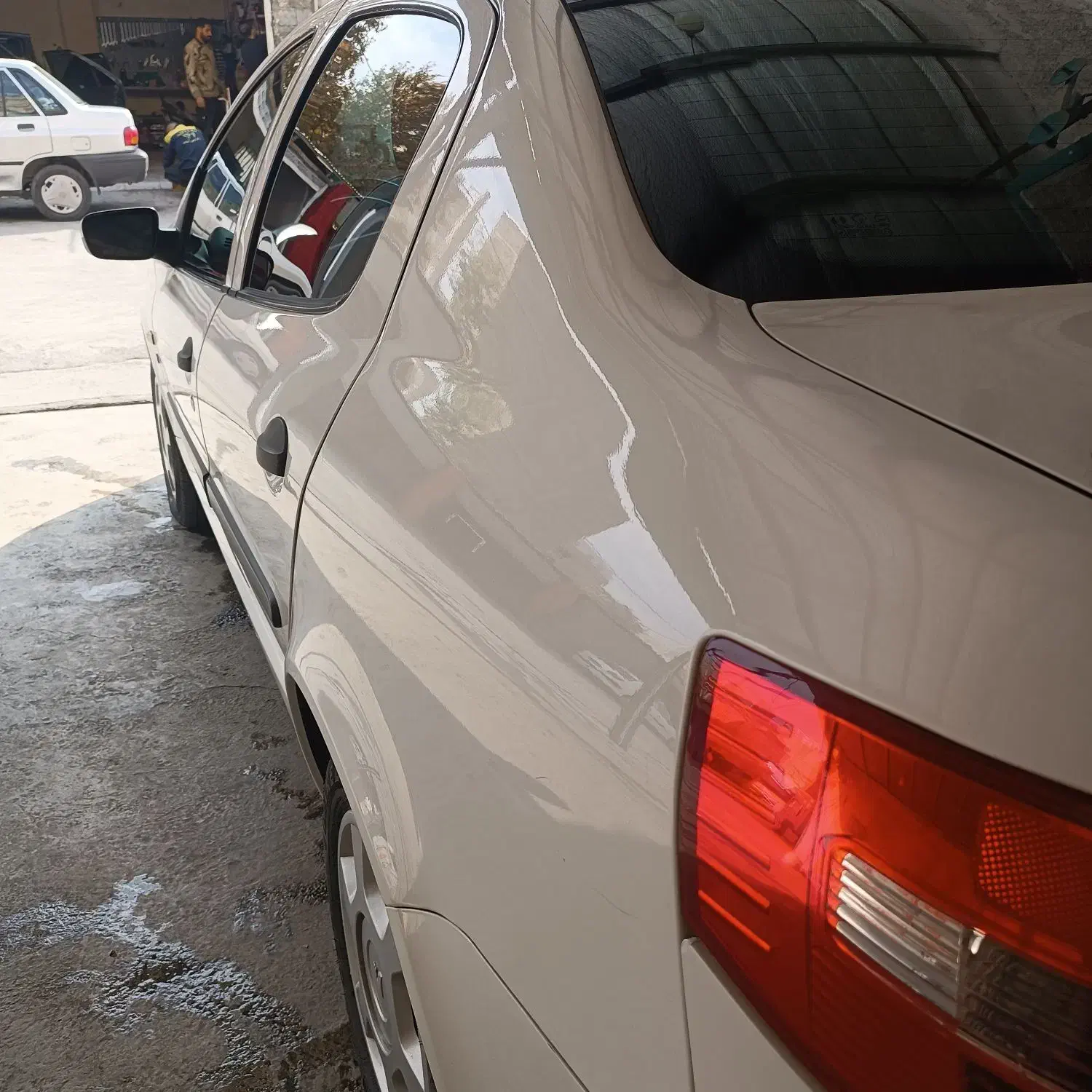 رانا مدل ۹۸ کم کار|خودرو سواری و وانت|کرج, اسدآباد|دیوار