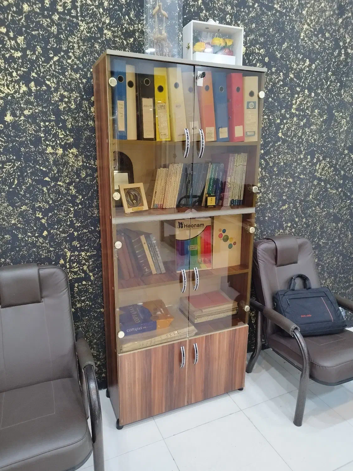 فروش میز، صندلی و کتابخانه اداری|دفتر کار|فریدونکنار, |دیوار