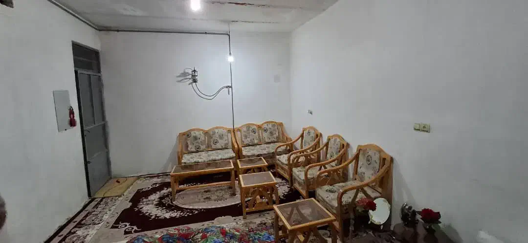 خانه مناسب سرمایه گذاری|فروش زمین و ملک کلنگی|رباط‌کریم, شهرک صنعتی زواره‌ای|دیوار