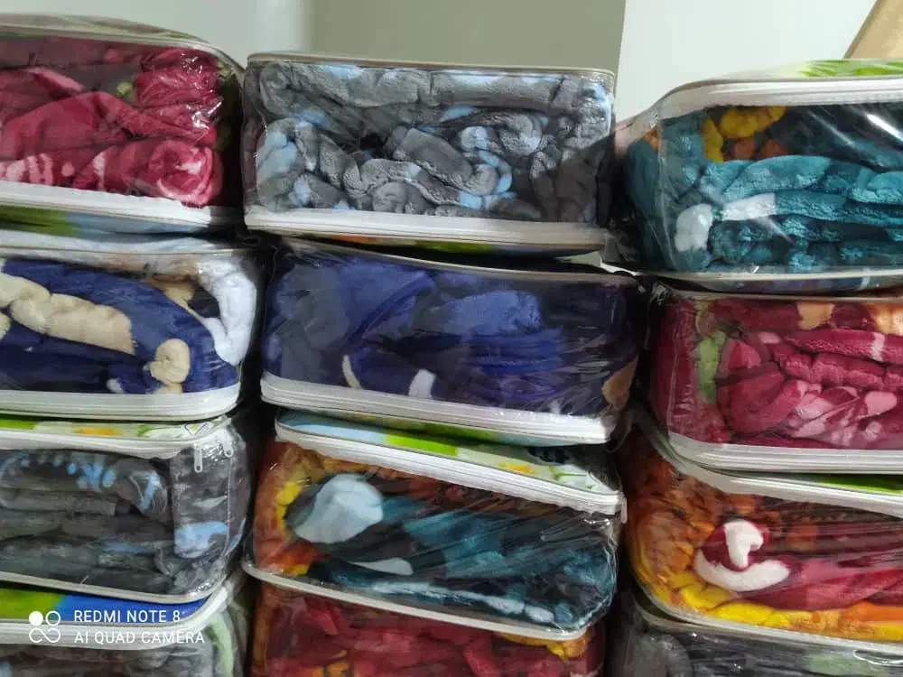 پتو گلبافت دو نفره نرمینه|رختخواب، بالش، پتو|چرام, |دیوار