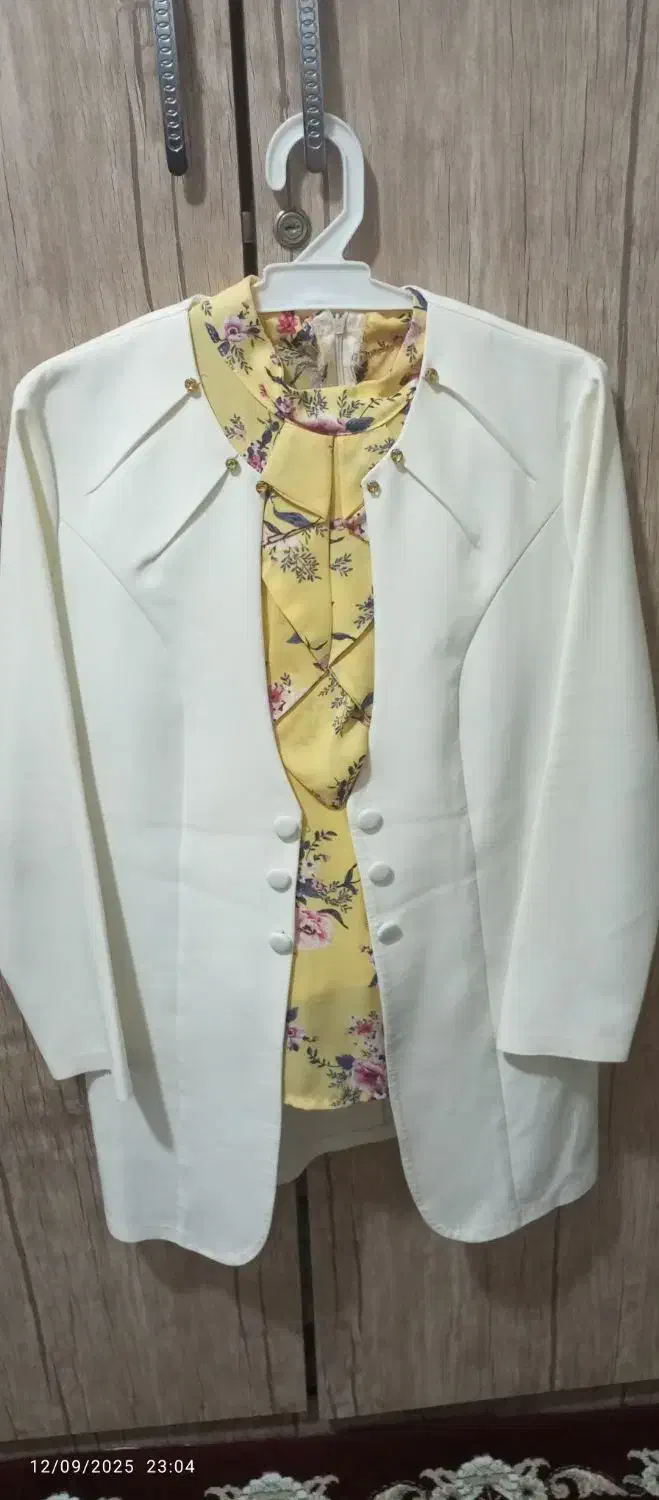 کت و شلوار|لباس|قم, نیروگاه|دیوار