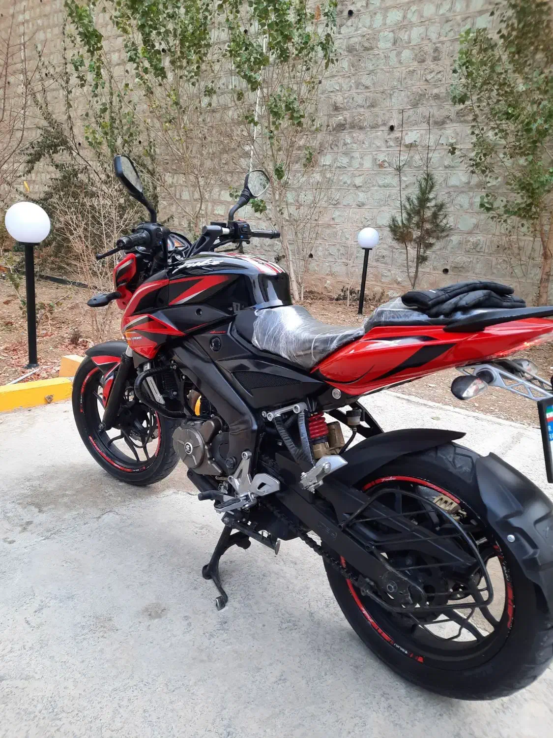 ns200|موتورسیکلت|پردیس, فاز ۱۱|دیوار