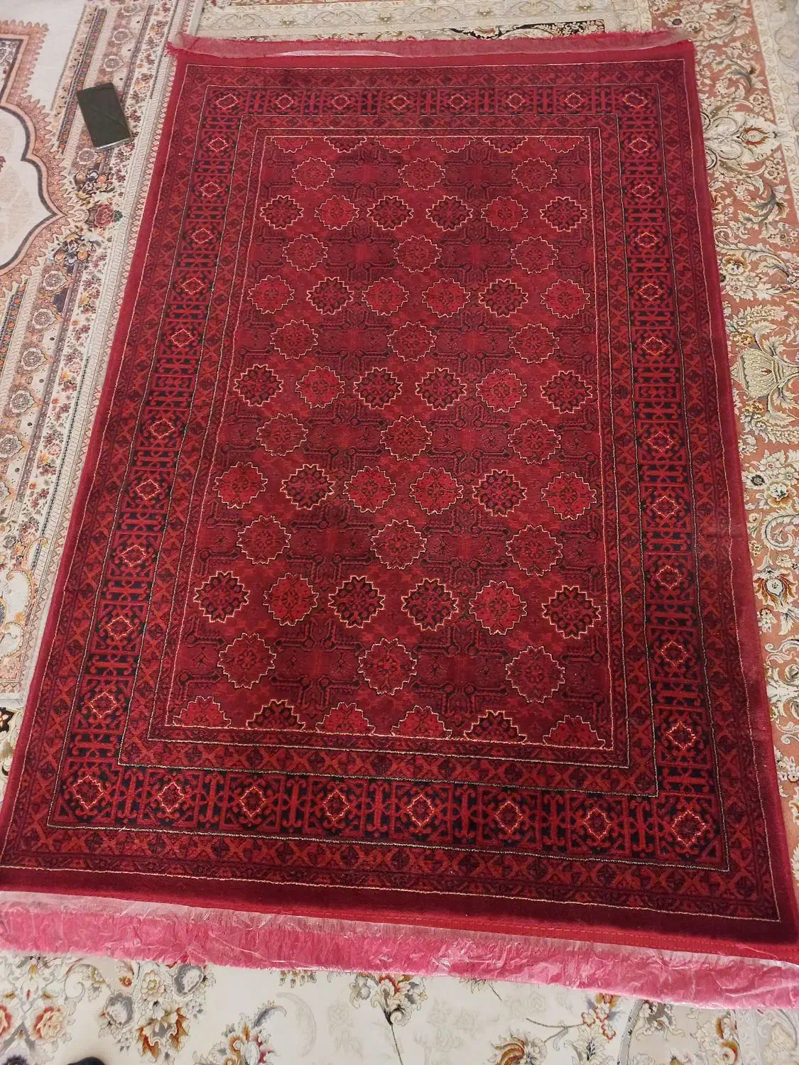 یک عدد قالیچه ۱.۵×۱به فروش میرسد|فرش|شیراز, پشم شیشه|دیوار