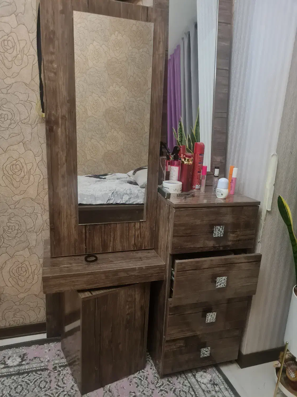 ست تخت میز آرایش وTVپاتختی جاکفشیMDF|تخت و سرویس خواب|تهران, شهرک چیتگر|دیوار