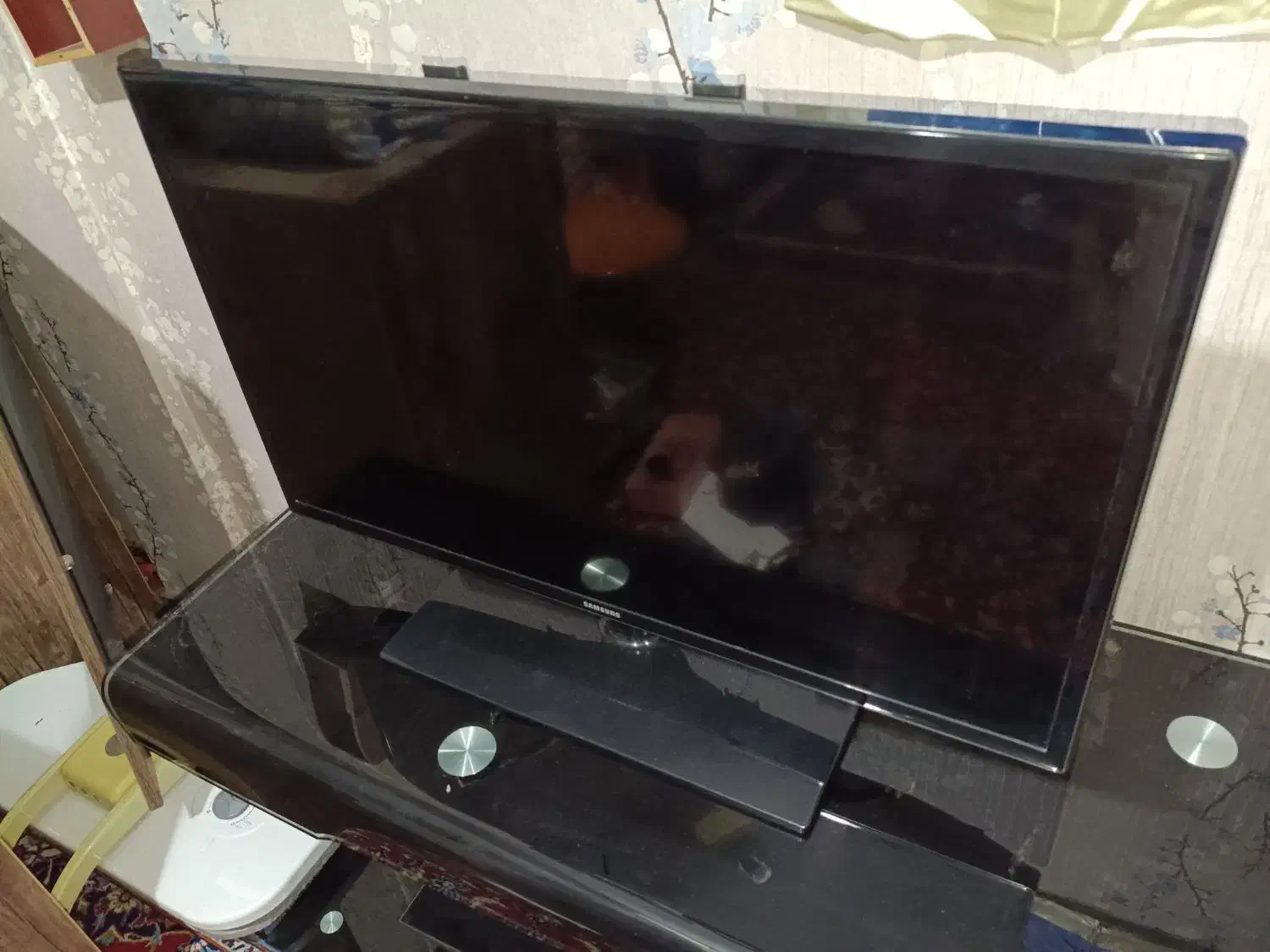 ال ای دی 32 Samsung|تلویزیون و پروژکتور|تهران, فردوس|دیوار