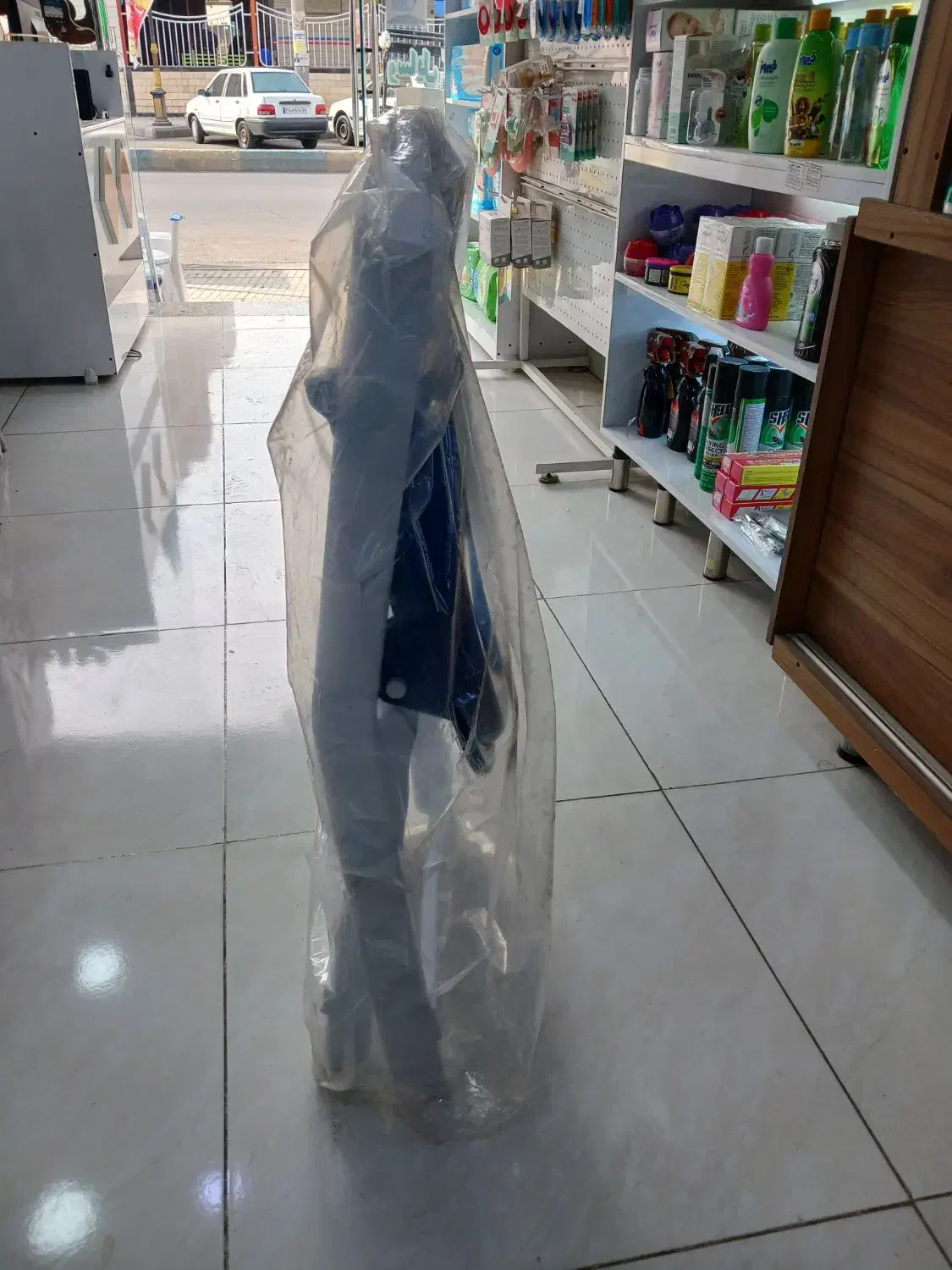 توالت فرنگی و حمامی و مسافرتی|لوازم سرویس بهداشتی|بهبهان, |دیوار