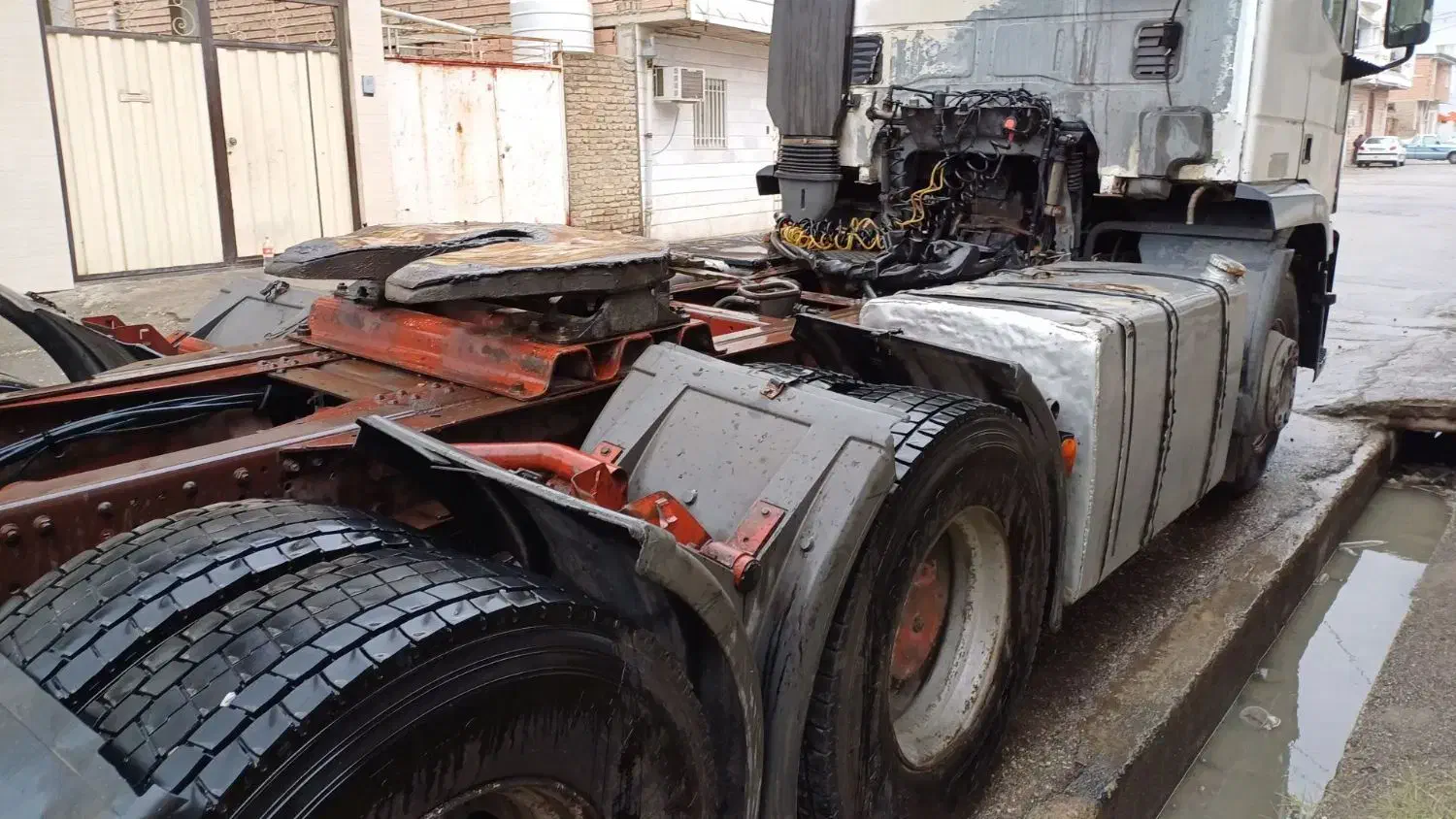 اویکو۴۴۰ و کمپرسی مارال سه محور|خودرو سنگین|بندر ترکمن, |دیوار