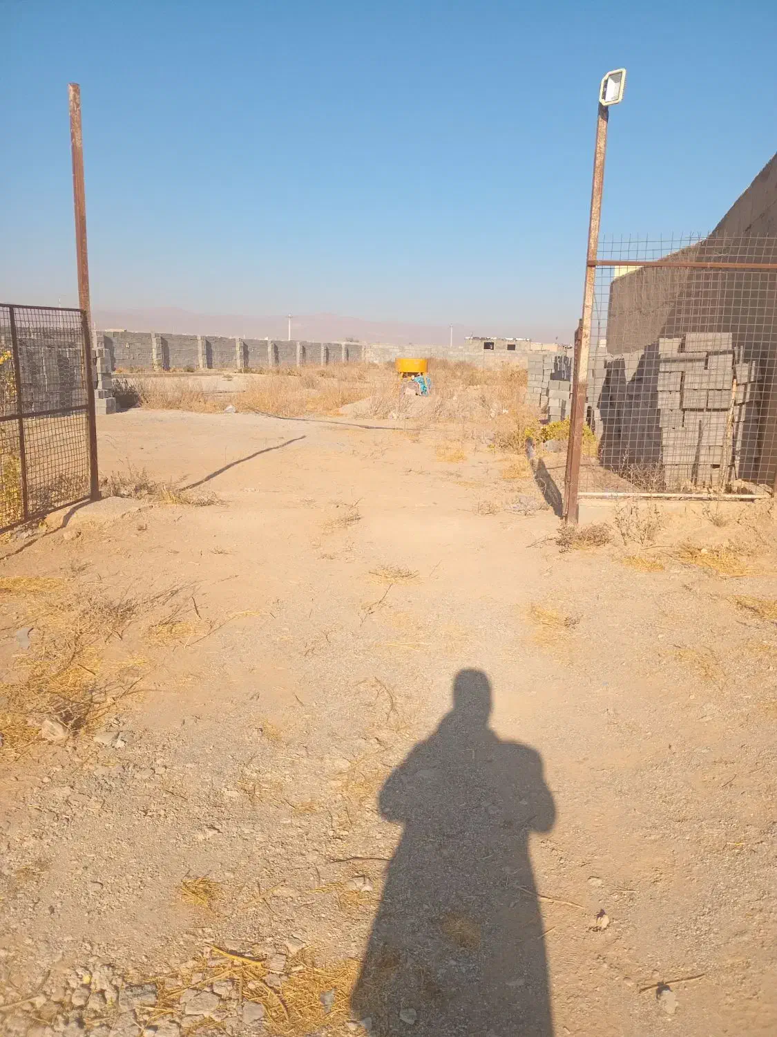 کارگاه بلوک زنی جاده اک بعد از بلوار شهدا|فروش دفتر صنعتی، کشاورزی، تجاری|تاکستان, |دیوار