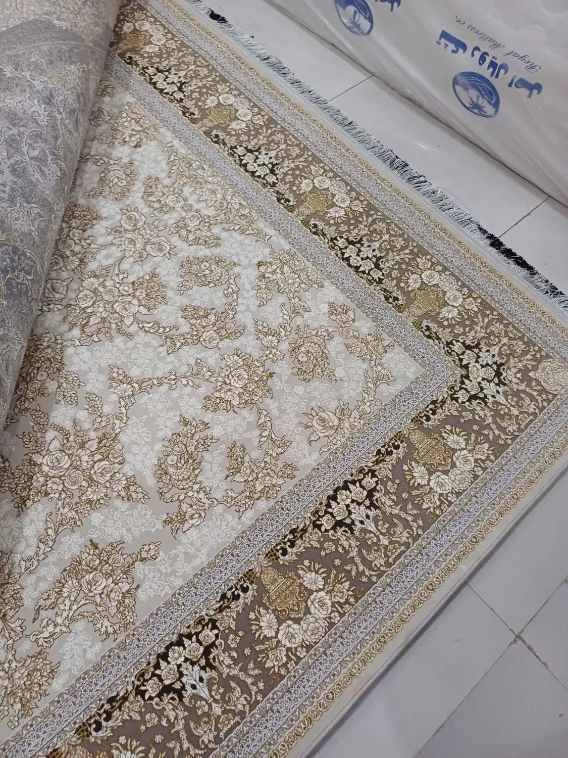 فرش|فرش|دوگنبدان, |دیوار