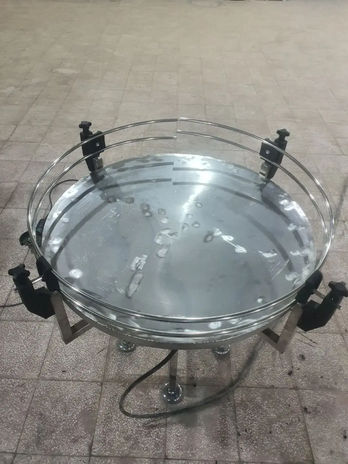 میز ترافیک گردان بسته بندی سینی گردان|ماشینآلات صنعتی|کاشان, شهرک صنعتی فتح المبین|دیوار