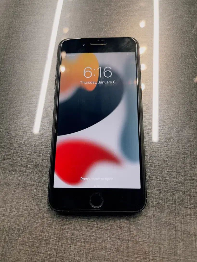 آیفون سون پلاس|موبایل|مشهد, عنصری|دیوار