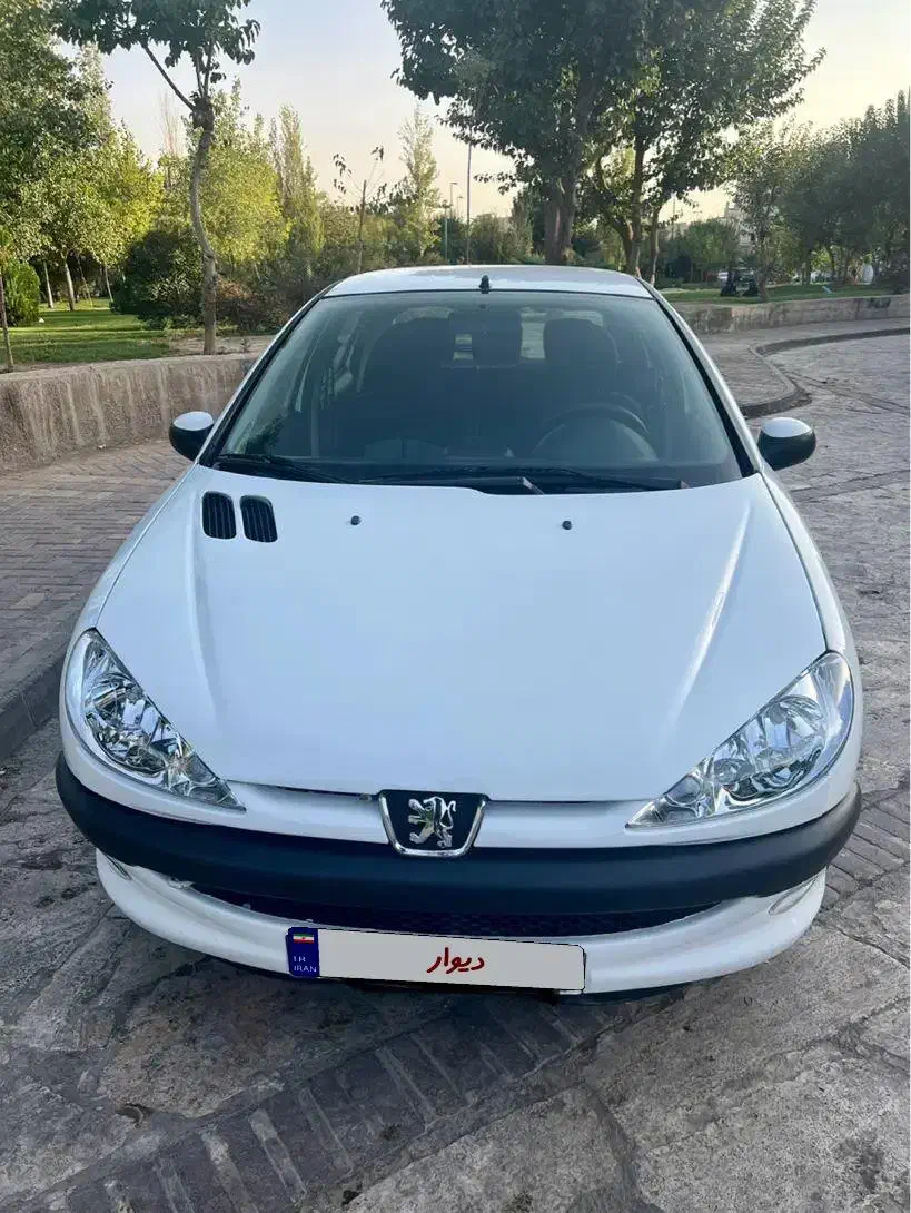 پژو ۲۰۶ اتومات مدل ۹۰ شاسی پلمپ خونگی|خودرو سواری و وانت|تهران, ازگل|دیوار