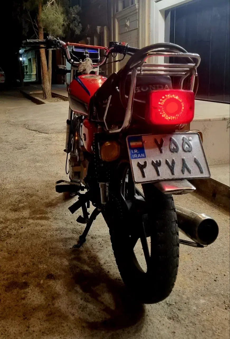 هندا ۲۰۰|موتورسیکلت|سمنان, |دیوار