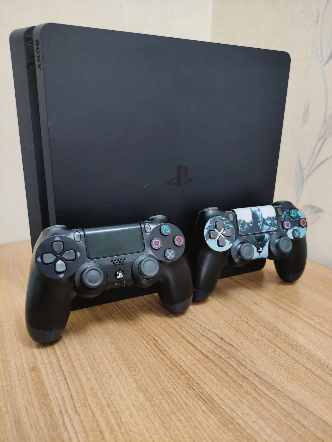 PS4 slim|کنسول، بازی ویدئویی و آنلاین|مشهد, رضاشهر|دیوار