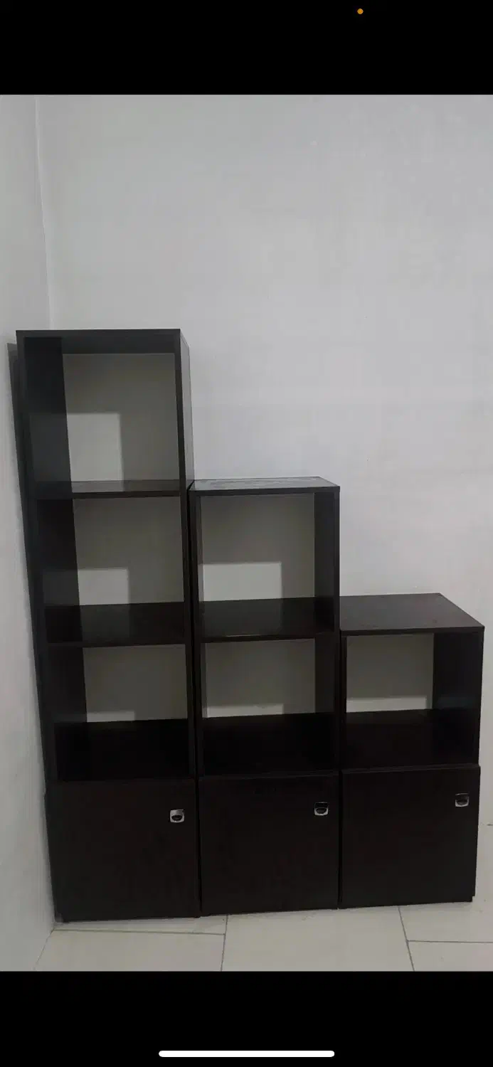 کتابخانه|کتابخانه، شلف، قفسه‌های دیواری|محمدشهر, همایون ویلا|دیوار