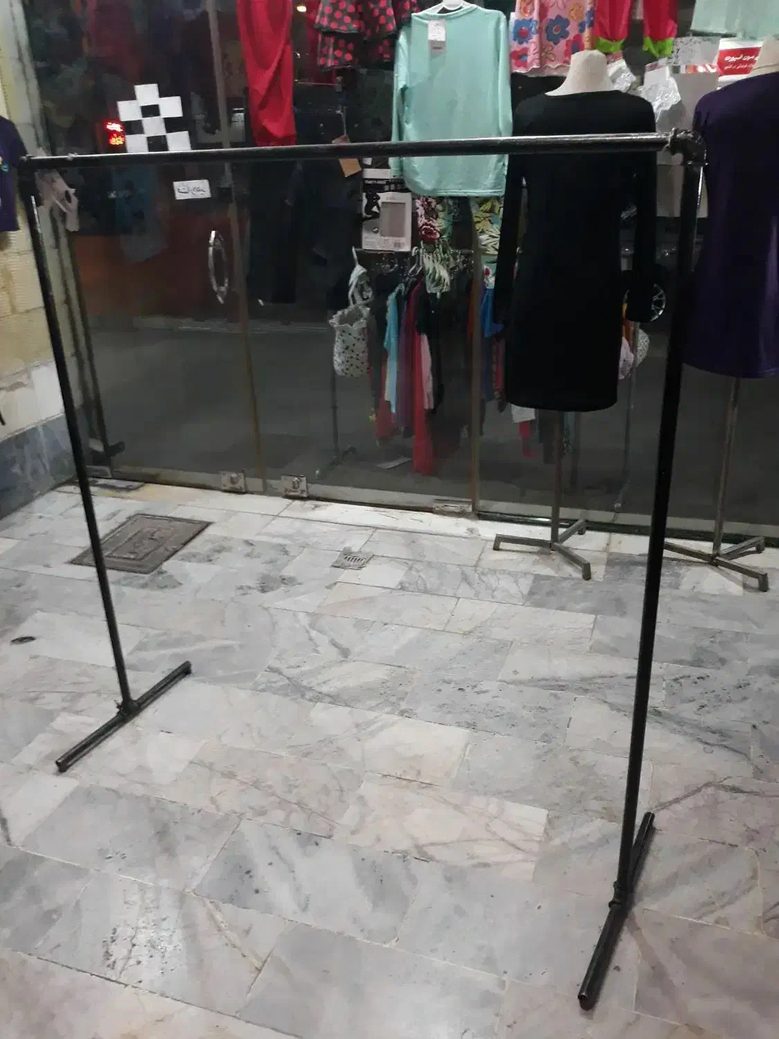 هی نگو برا لباسام جاندارم،چوب لباسی|بندرخت و رختآویز|قزوین, |دیوار