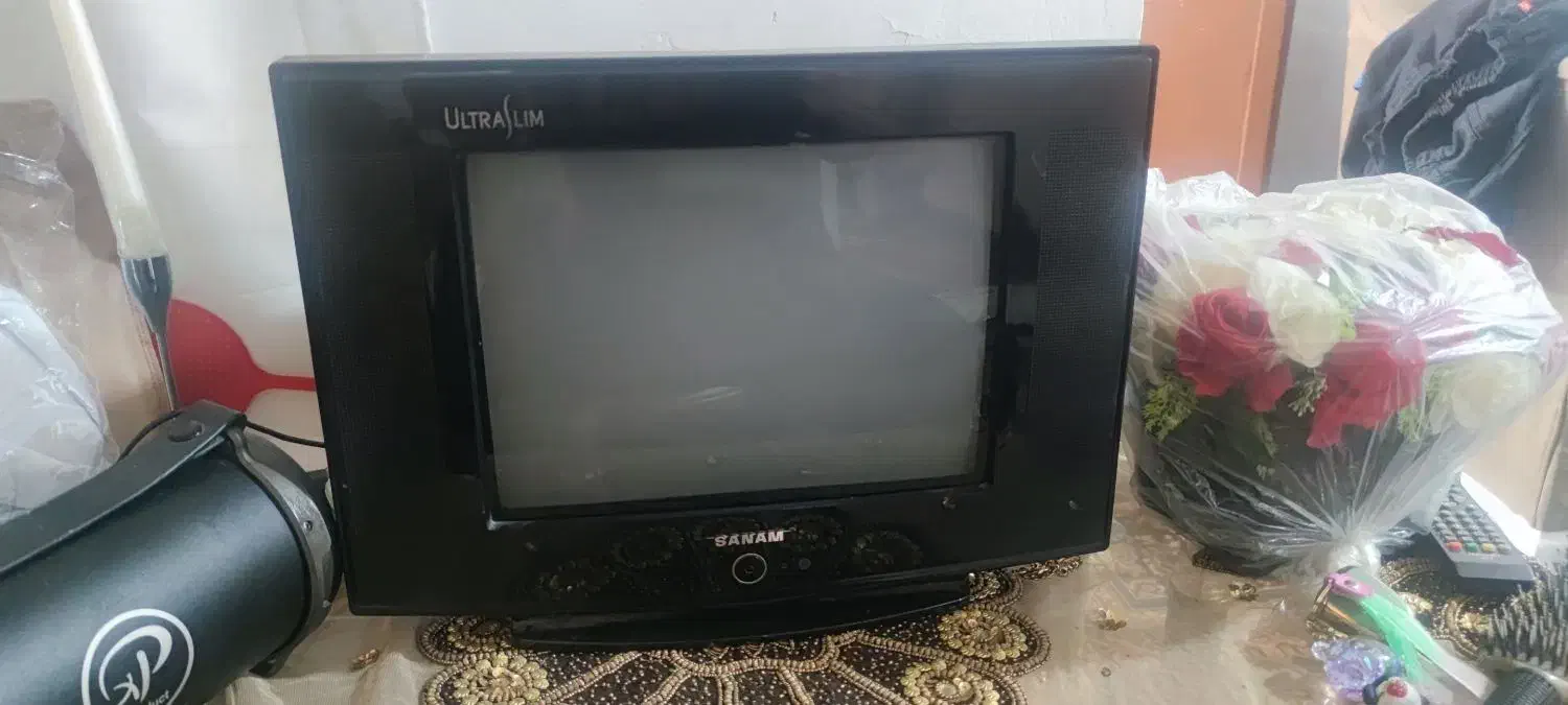 تلویزیون صفحه ال‌سی‌دی|تلویزیون و پروژکتور|رشت, پسیخان|دیوار