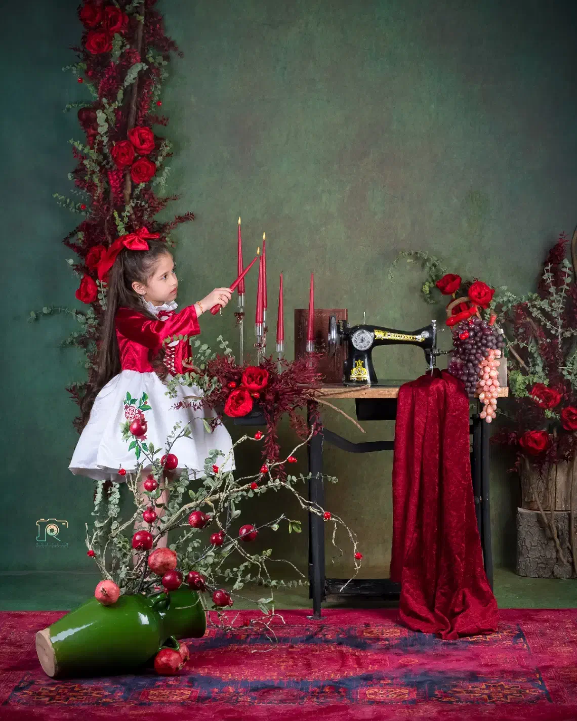 عکاسی با تم یلدا و کریسمس|خدمات پذیرایی، مراسم|یزد, |دیوار