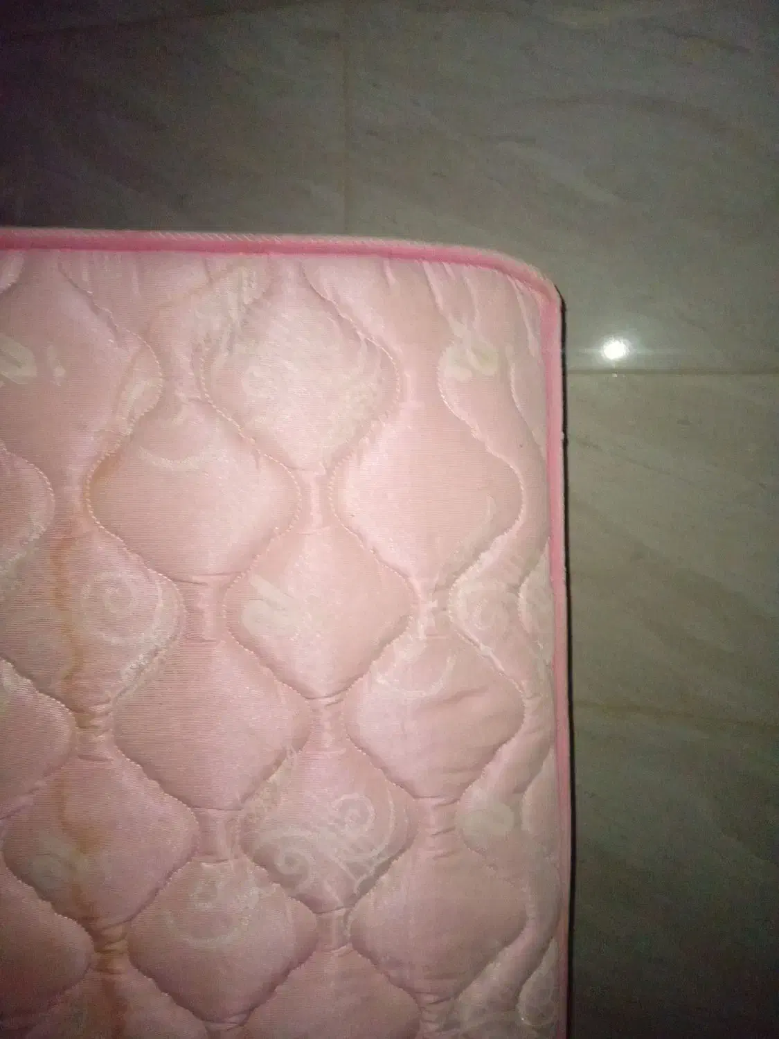 تشک دونفره با پایه زیرتخت|تشک تختخواب|سمنان, |دیوار