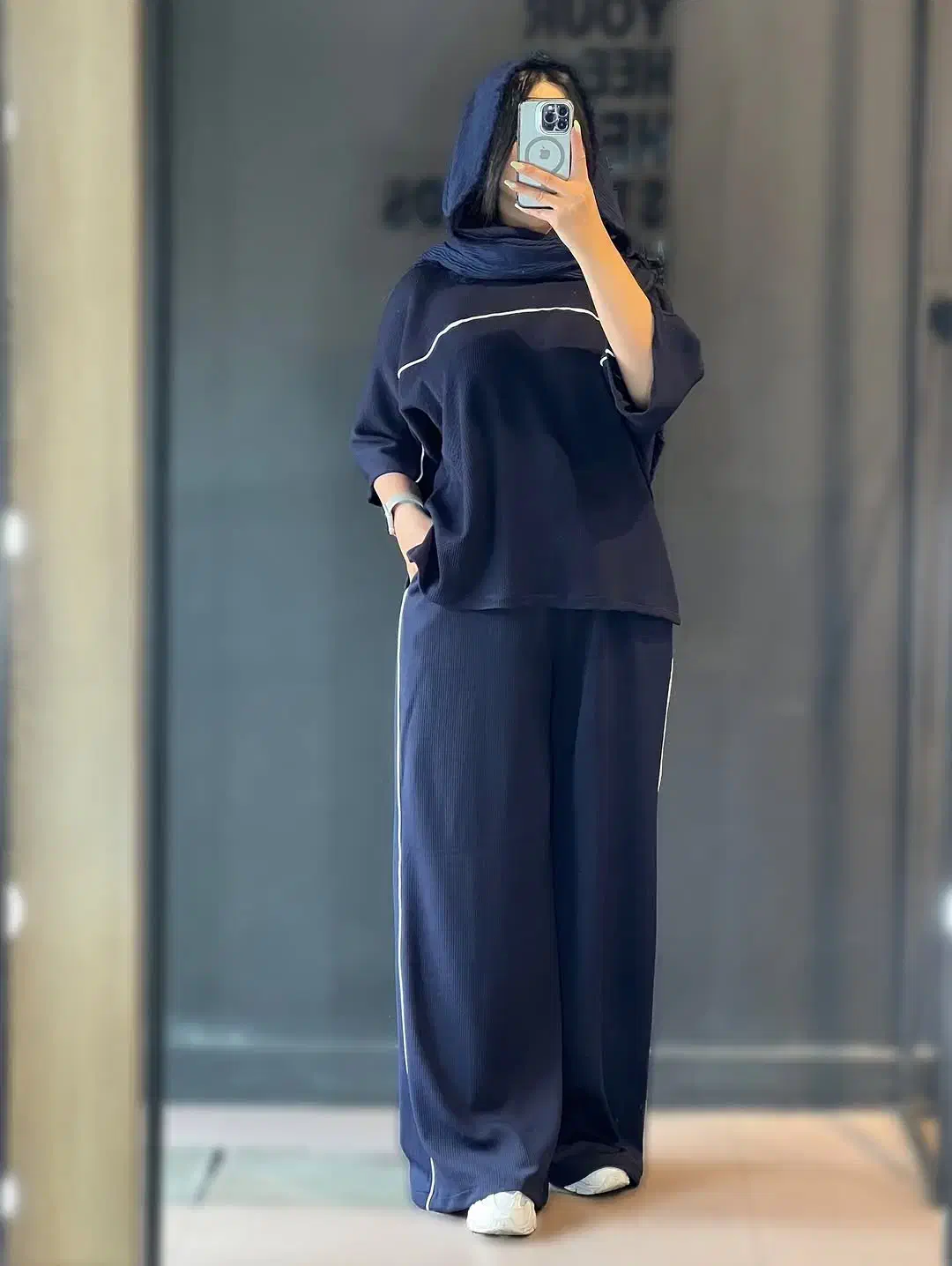 اجناس پاییز و زمستانه دورنیکا شاپ|لباس|شیراز, شهرک صدا و سیما|دیوار