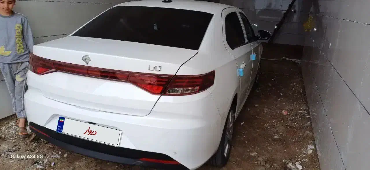 سواری تارا اتوماتیک|خودرو سواری و وانت|بروجرد, |دیوار