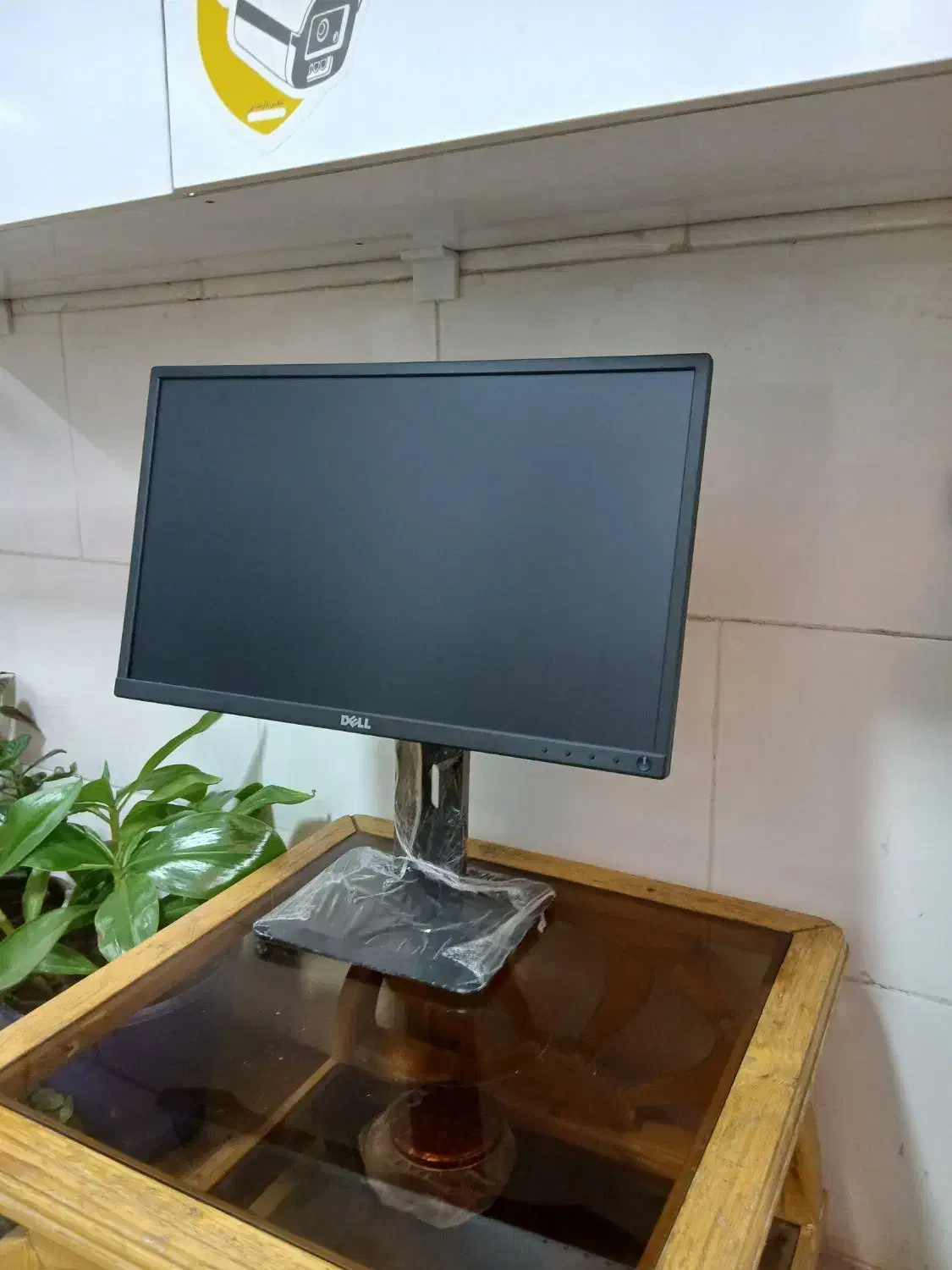 مانیتور ۲۲ اینج و ۱۷ اینج|قطعات و لوازم جانبی رایانه|شوط, |دیوار