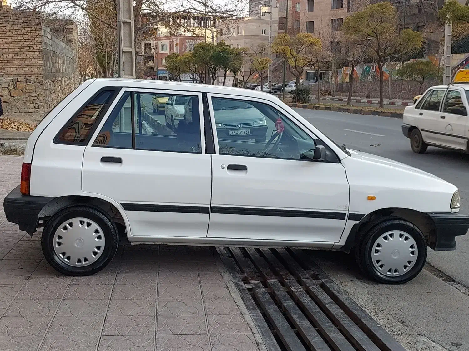 پراید هاچبک مدل 86 کلکسیونی|خودرو سواری و وانت|سنندج, |دیوار