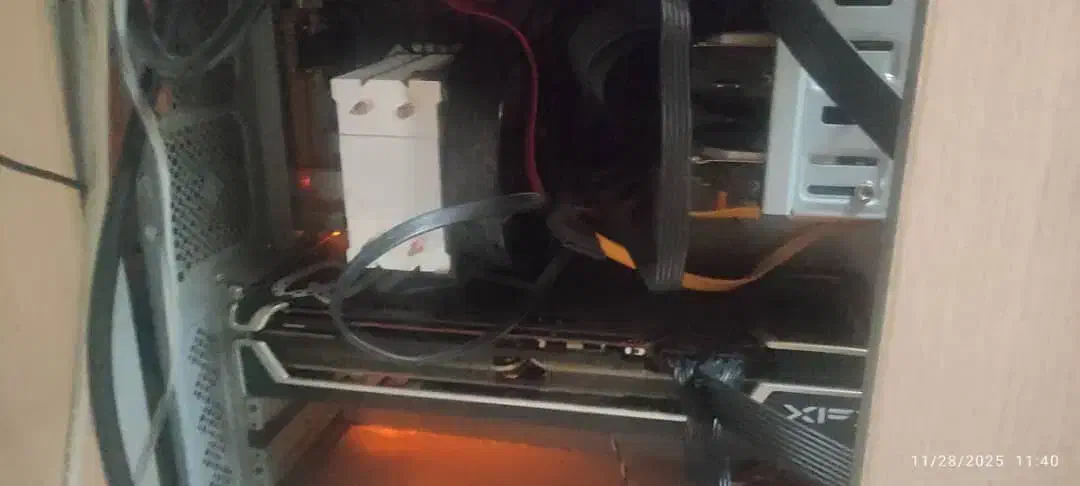 کیس گیمینگ و مانیتور|رایانه رومیزی|تهران, چوب تراش|دیوار