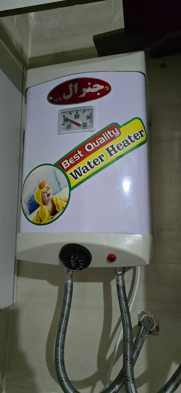 لوازم آرایشگاه(کمد  ترولی کیف دستگاه استریل)|آرایشگاه و سالن‌های زیبایی|اهواز, ۳۰ متری|دیوار