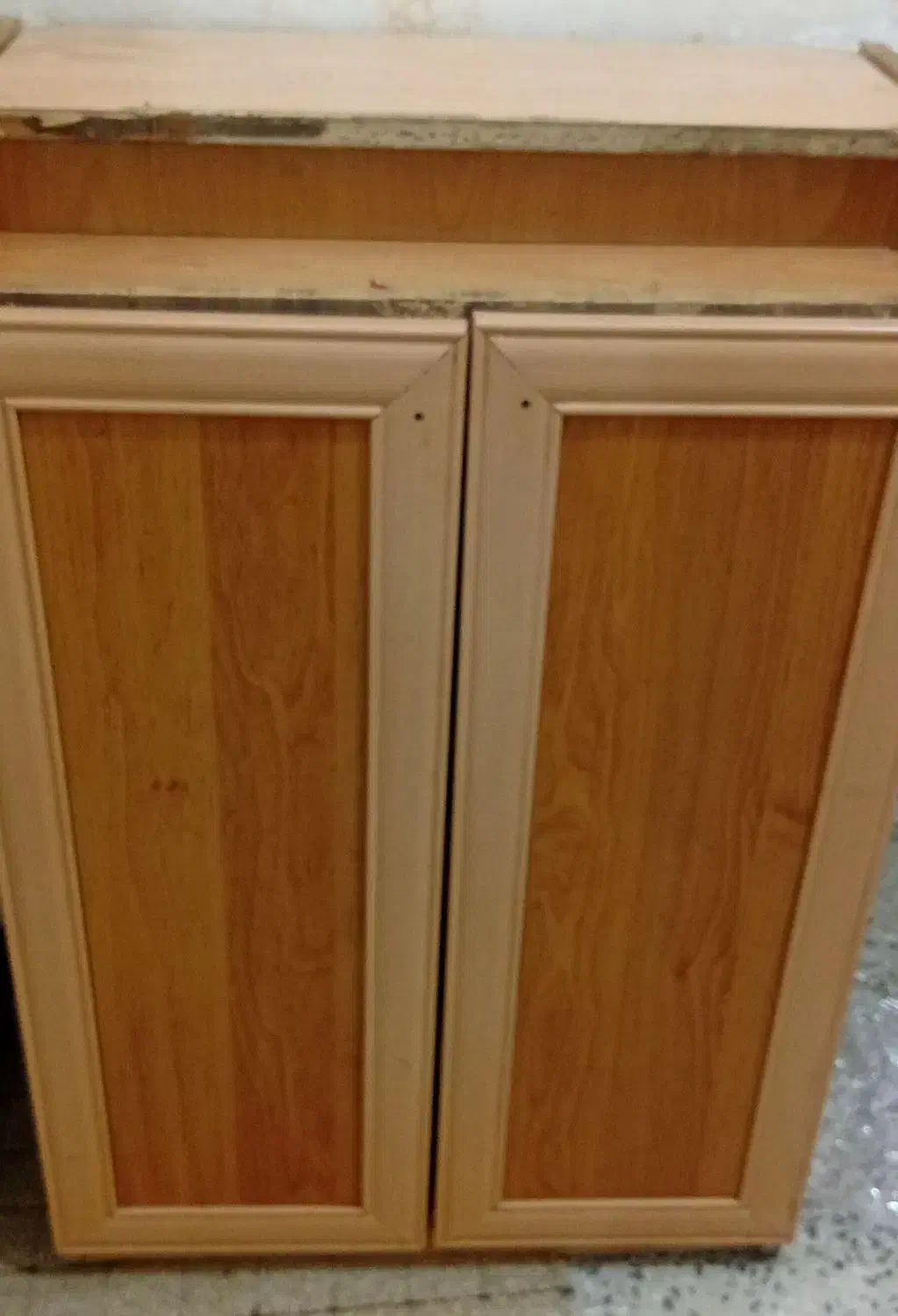 جا کفشی در حد نو زیر تلوزیون و۳ تا پشتی در حد نو|جاکفشی، کمد، دراور|گتوند, |دیوار