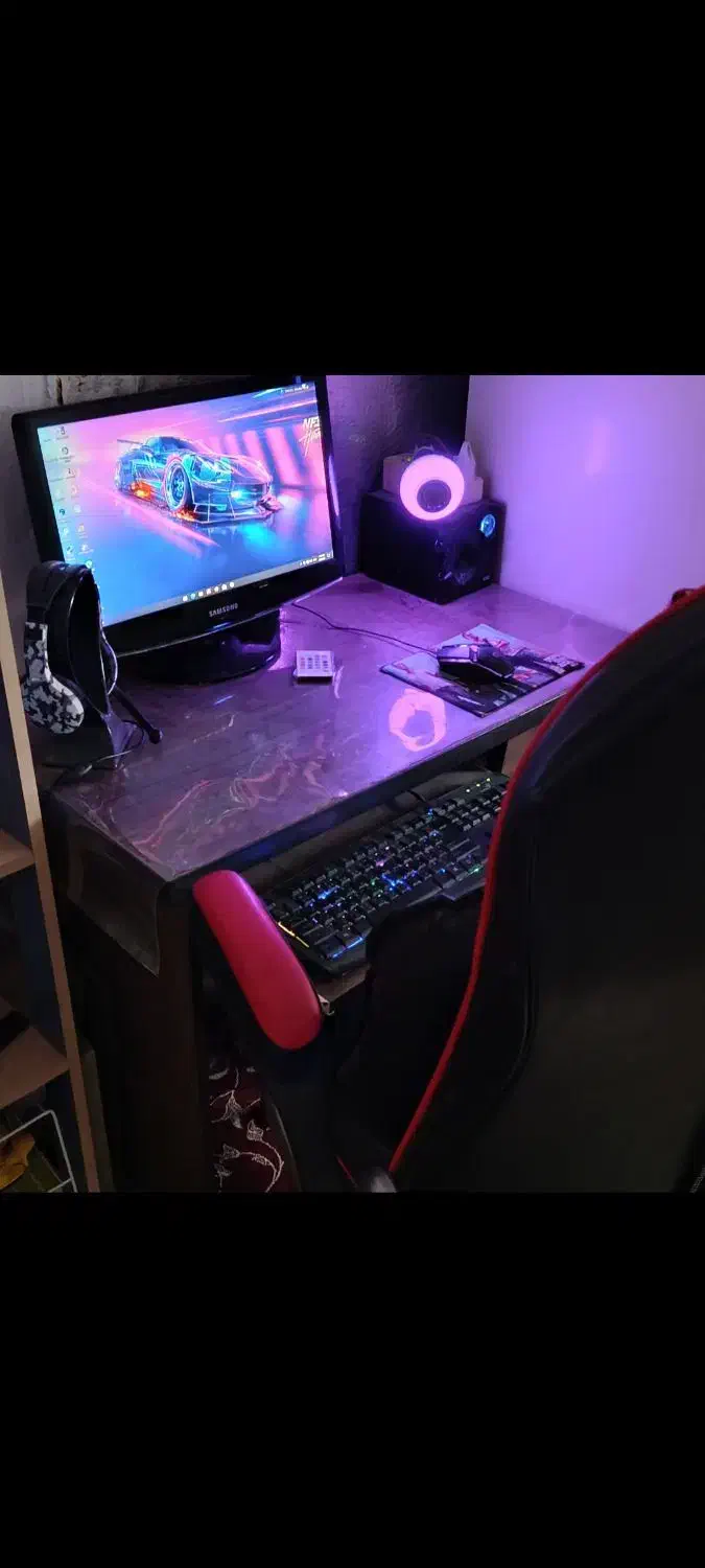 کامپیوتر|رایانه رومیزی|خواف, |دیوار