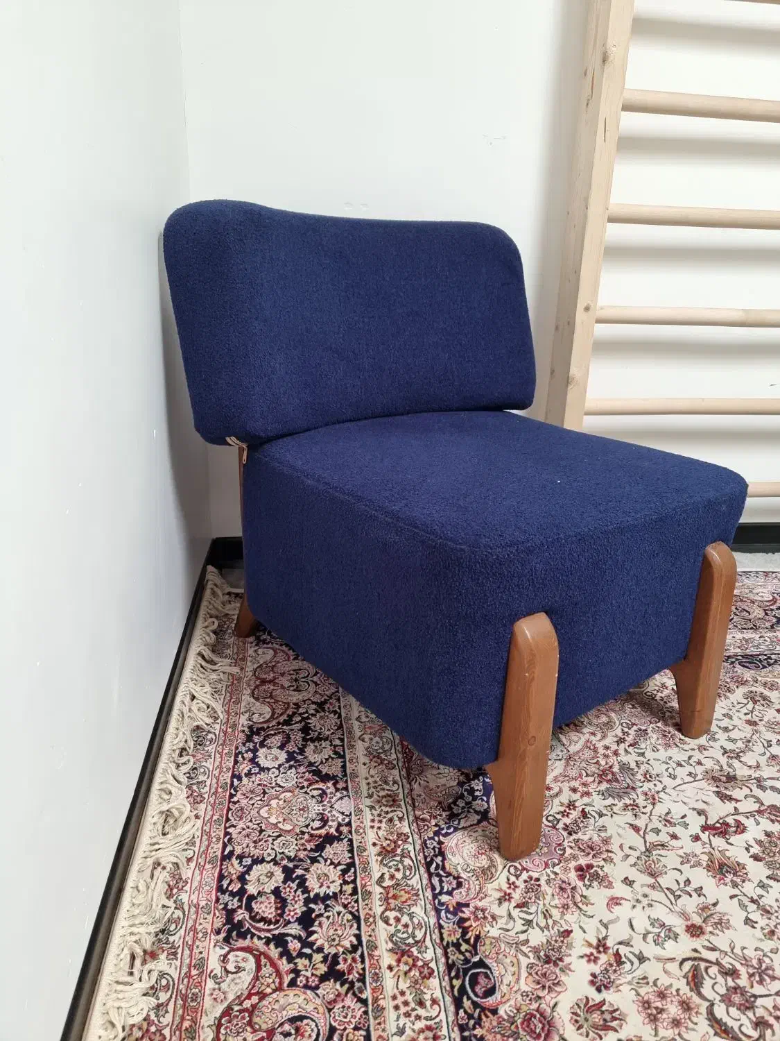 دو عدد مبل تک شیک|مبلمان خانگی و میز عسلی|بندرعباس, |دیوار